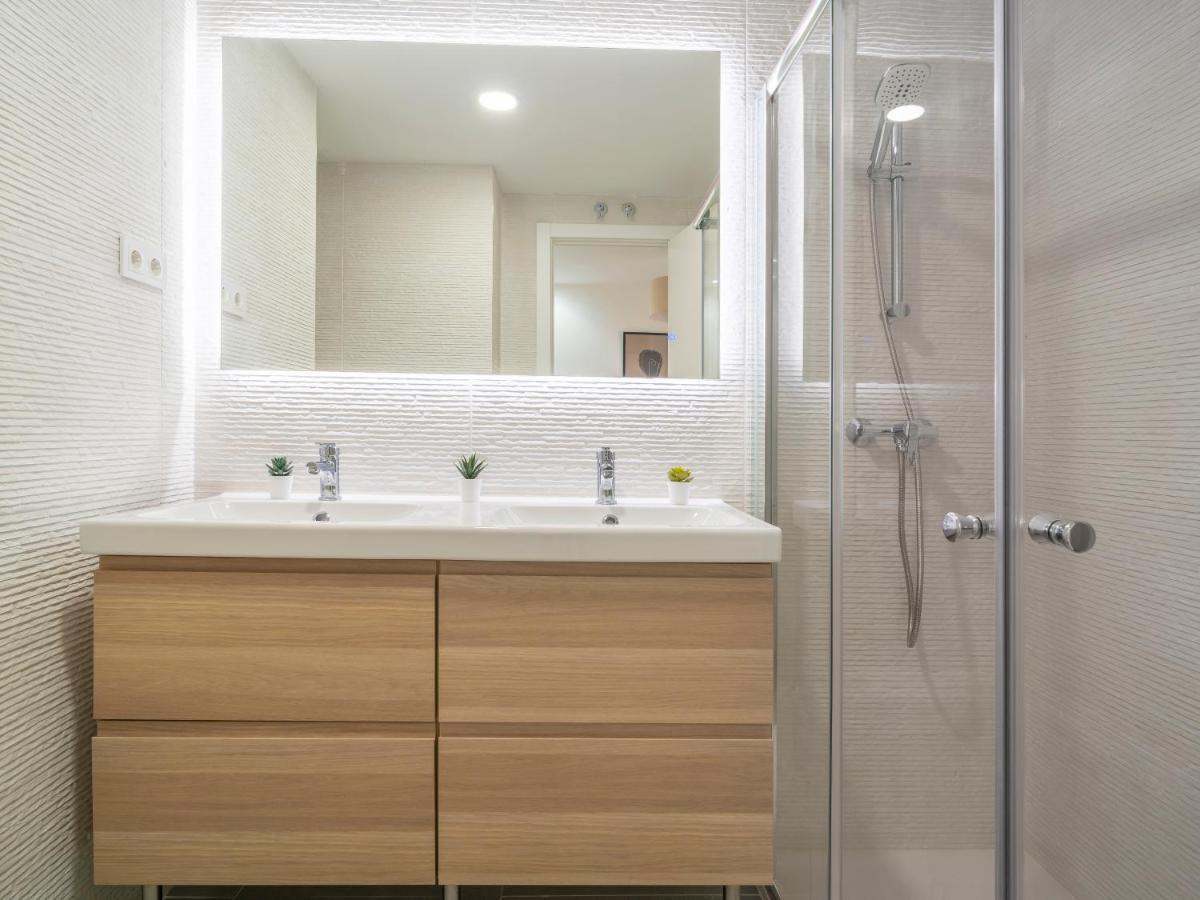 Sanders San Patricio - Dreamy Two-Bedroom Apartment Downtown Málaga Exteriör bild